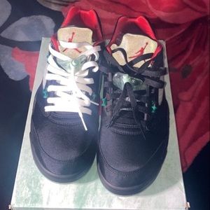 Jordan 5 Low x CLOT